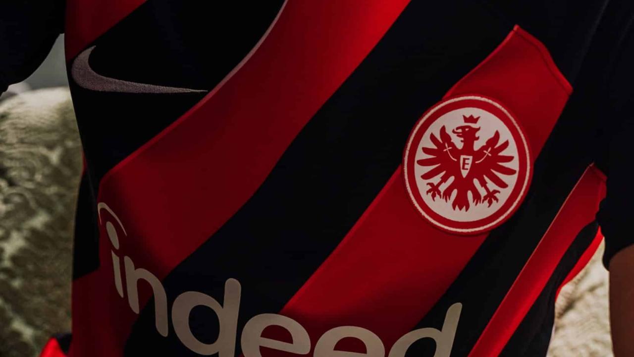 Eintracht Frankfurt Heimtrikot 2023-24